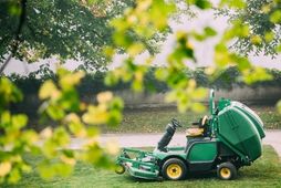 how to start a riding mower